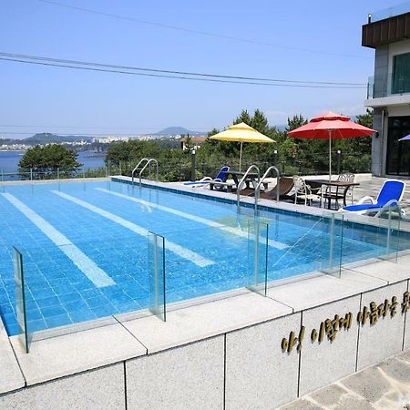 The Bay Jeju Resort 西归浦市 外观 照片